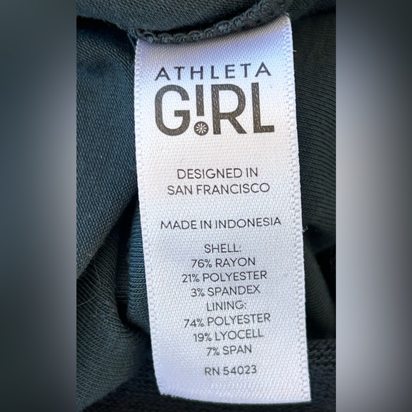 Athleta Girl Double Layer Top Crew Neck Long Sleeve XL/14 - Picture 6 of 8